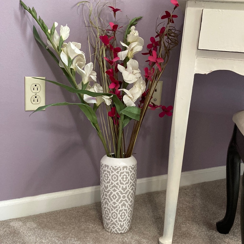 Vase with flowers